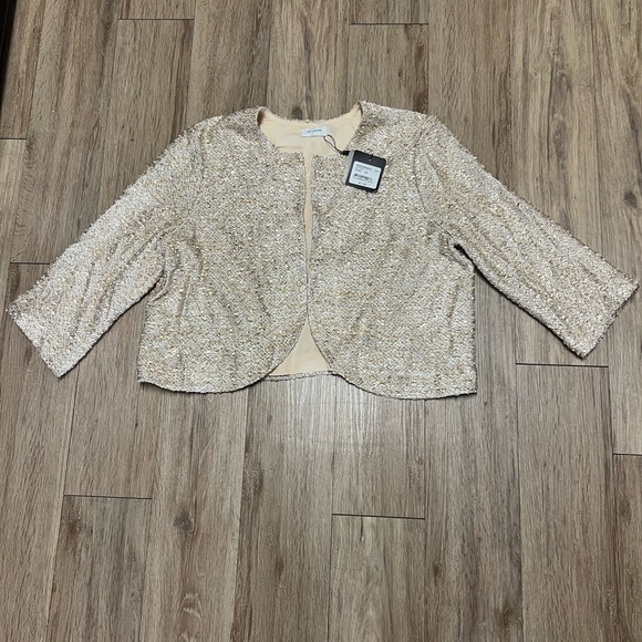 St. John jacket - Picture 5 of 7